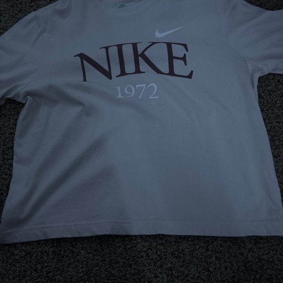 Nike T-Shirt - Picture 1 of 1